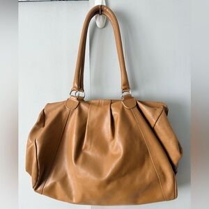 PARAVIDINO Chic Tan Leather Shoulder Bag